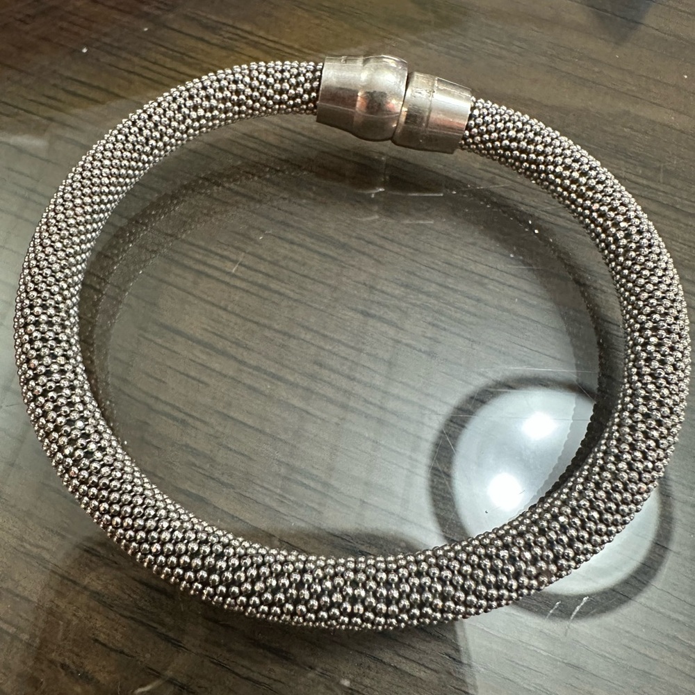 Elegant Silver Mesh Bracelet